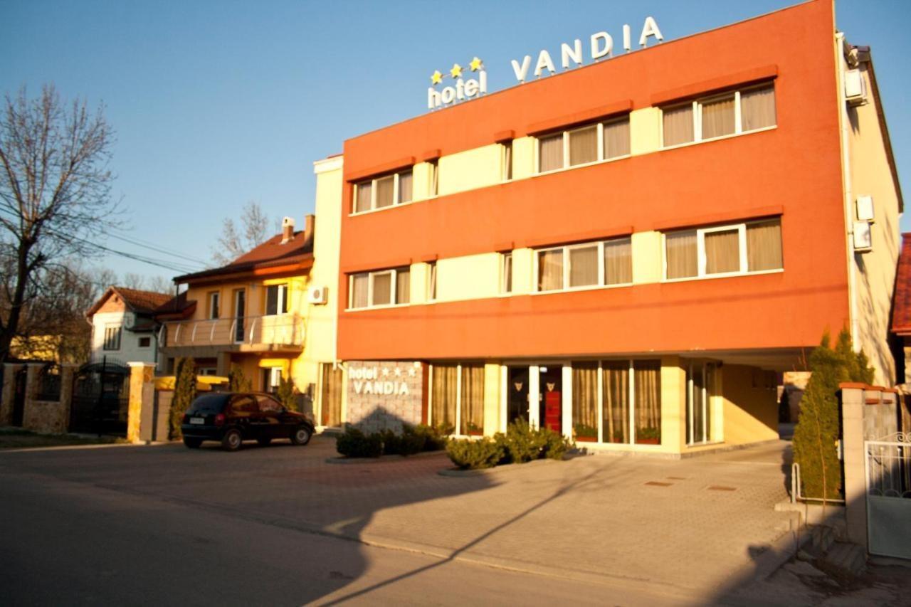 Hotel Vandia Temeşvar Dış mekan fotoğraf